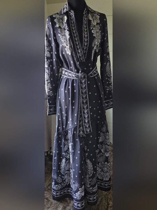 FARM Rio Dresses & Skirts - FARM Rio Black Floral Paisley Bloom Cotton Blend Maxi Dress Small Western Boho